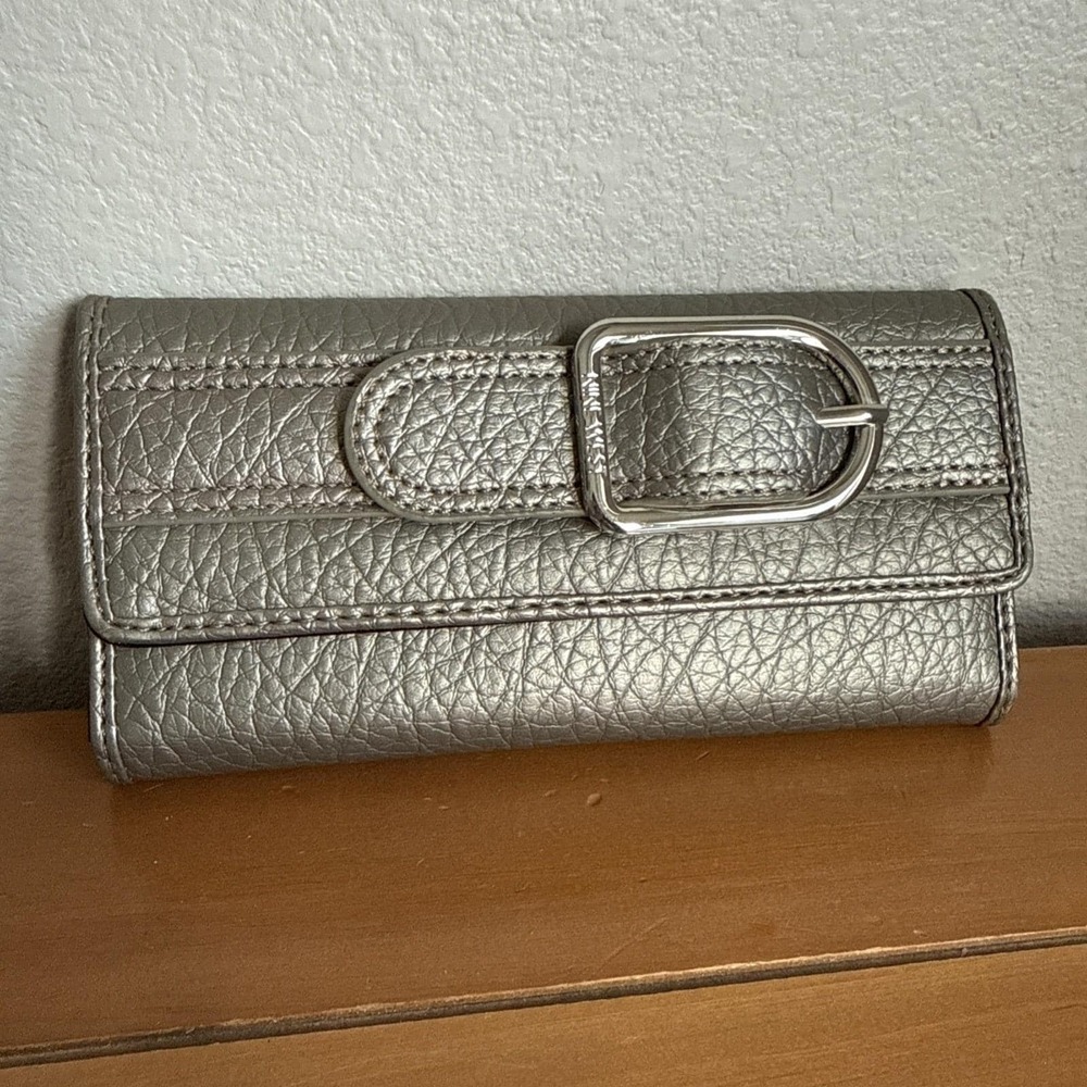Nine West Bistro Checkbook Secretary Wallet Metallic Pewter Faux Leather‎ NWOT